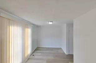 35 Greenleaf Rd, Baltimore, MD 21234 - Photo 5