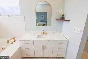 7900 Ivy Ln, Baltimore, MD 21208 - Photo 29