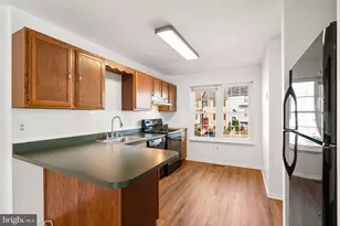 19 Piedmont Ct, Baltimore, MD 21227 - Photo 5