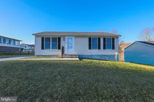 6 Silver Maple Ct, Baltimore, MD 21220 - Photo 1