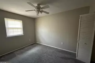 5651 Selford Rd, Arbutus, MD 21227 - Photo 9