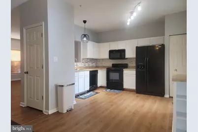 37 Gunfalls Garth, Baltimore, MD 21236 - Photo 7