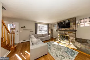 344 Ida Ave, Essex, MD 21221 - Photo 7