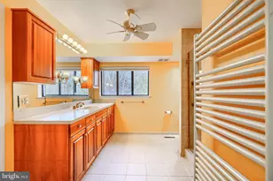 17 Oak Hampton Dr, Lutherville Timonium, MD 21093 - Photo 33