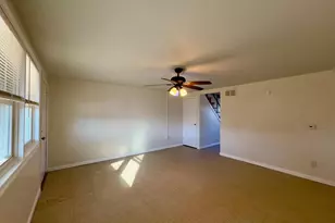 811 Regis Ct, Baltimore, MD 21227 - Photo 13