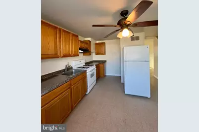 811 Regis Court, Baltimore, MD 21227 - Photo 11