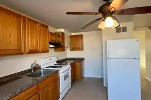 811 Regis Ct, Baltimore, MD 21227 - Photo 11