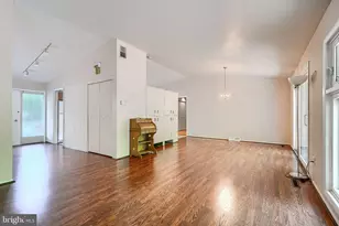 3204 Timberfield Ln, Pikesville, MD 21208 - Photo 9