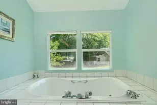 3204 Timberfield Ln, Pikesville, MD 21208 - Photo 19