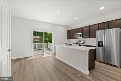 5011 Silver Oak Drive, Rosedale, MD 21237 - Photo 9