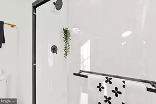 4415 Linden Ave, Baltimore, MD 21227 - Photo 27