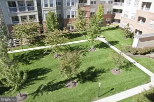 400 Symphony, Cockeysville, MD 21030 - Photo 37