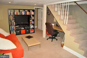 901 Leeds Ave, Baltimore, MD 21229 - Photo 9