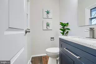 9517 Holiday Manor Rd, Baltimore, MD 21236 - Photo 21