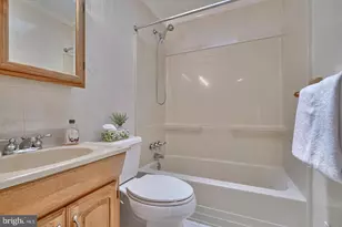 7731 Wynbrook Rd, Baltimore, MD 21224 - Photo 9