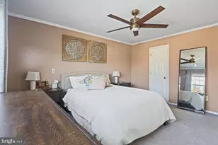 9333 Hines Estates Dr, Baltimore, MD 21234 - Photo 15