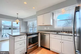 9213 Ramblebrook Rd, Nottingham, MD 21236 - Photo 13