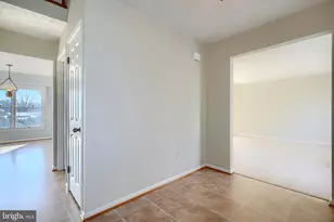 9213 Ramblebrook Rd, Nottingham, MD 21236 - Photo 7