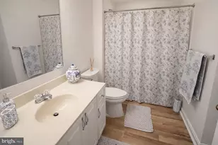 400 Symphony Cir, Cockeysville, MD 21030 - Photo 9