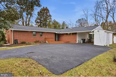 8 Peachtree Court, Baltimore, MD 21208 - Photo 3