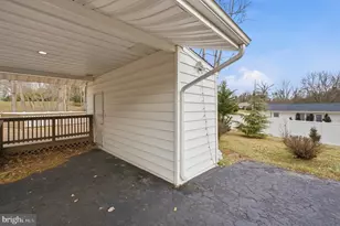 8 Peachtree Ct, Baltimore, MD 21208 - Photo 43