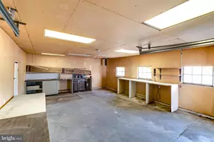 300 Lorraine Ave, Baltimore, MD 21221 - Photo 25