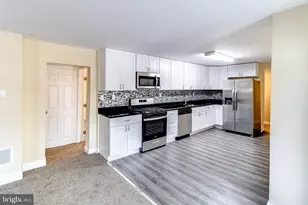 300 Lorraine Ave, Baltimore, MD 21221 - Photo 7