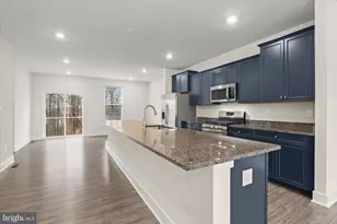 304 Sweetbay Rd, Essex, MD 21221 - Photo 19