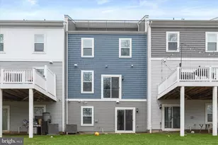 304 Sweetbay Rd, Essex, MD 21221 - Photo 51