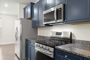 304 Sweetbay Rd, Essex, MD 21221 - Photo 17