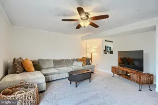 9779 Deltom, Parkville, MD 21234 - Photo 13