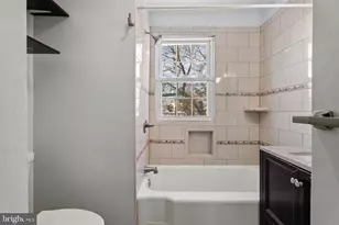 3823 Byfield Rd, Gwynn Oak, MD 21207 - Photo 15