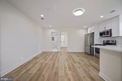 555 S Marlyn Avenue, Essex, MD 21221 - Photo 7