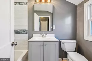 1212 Seven Oaks Rd, Baltimore, MD 21227 - Photo 19