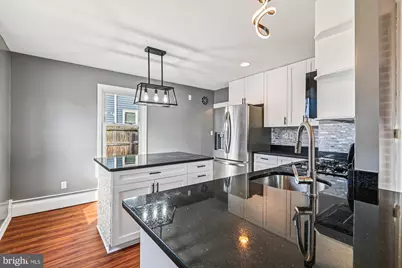 1212 Seven Oaks Rd, Baltimore, MD 21227 - Photo 9