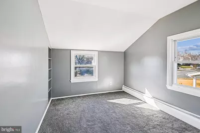 1212 Seven Oaks Rd, Baltimore, MD 21227 - Photo 17