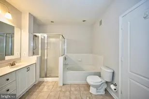 400 Symphony Cir, Cockeysville, MD 21030 - Photo 19