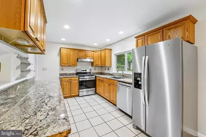 1905 Cedar Circle Drive, Baltimore, MD 21228 - Photo 11