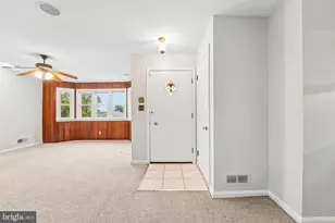 1905 Cedar Cir Dr, Baltimore, MD 21228 - Photo 5