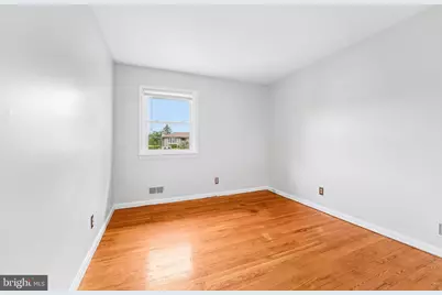 1905 Cedar Circle Drive, Baltimore, MD 21228 - Photo 15