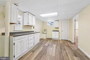 1905 Cedar Cir Dr, Baltimore, MD 21228 - Photo 25