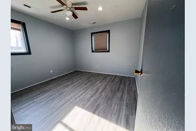 4369 Hollins Ferry Road, Baltimore, MD 21227 - Photo 7