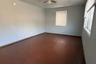 4369 Hollins Ferry Rd, Baltimore, MD 21227 - Photo 3