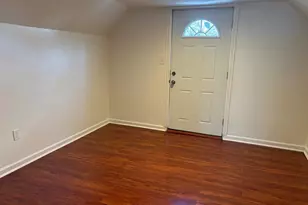 4369 Hollins Ferry Rd, Baltimore, MD 21227 - Photo 9