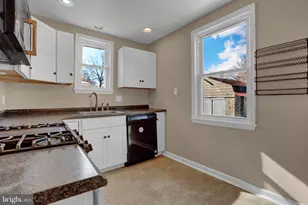 9036 Simms Ct, Parkville, MD 21234 - Photo 11