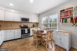 23 Roger Valley Ct, Baltimore, MD 21234 - Photo 5