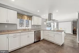 1110 Sleepy Dell Ct, Baltimore, MD 21286 - Photo 9