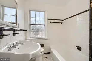 8235 Pleasant Plains Rd, Towson, MD 21286 - Photo 17