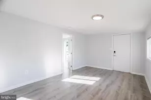 605 Mace Ave, Essex, MD 21221 - Photo 13