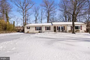 1316 Cherry Garden Rd, Baltimore, MD 21221 - Photo 1